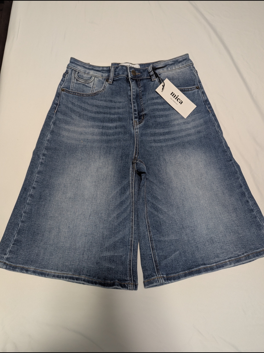 Mica Women's Wide-Leg Bermuda Shorts— Blue Denim